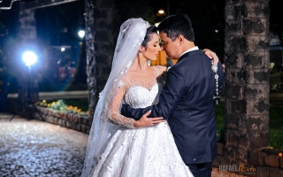 0060---fotografo-profissional-para-casamento-buffet-emporio-guimaraes-londrina-wedding-thais-e-renato.jpg